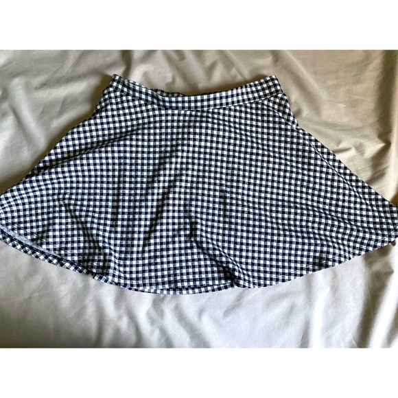 Checkered Skirt - Picture 1 of 3